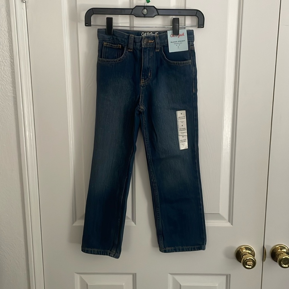 Cat & Jack relaxed straight size 6 jeans new with tag